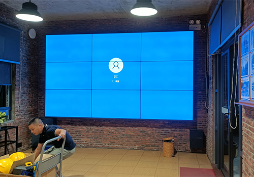 東莞市天佑運(yùn)輸55寸 3x3拼接屏