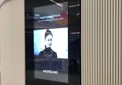 廣告機數(shù)字標牌助力打響品牌的知名度