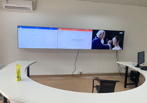 深圳鹽田華大基因55寸3.5mm拼接屏