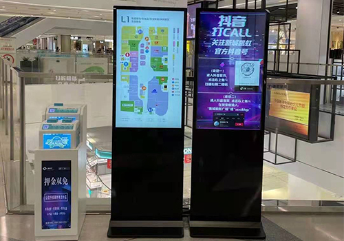 立式廣告機(jī)的用途和使用方法