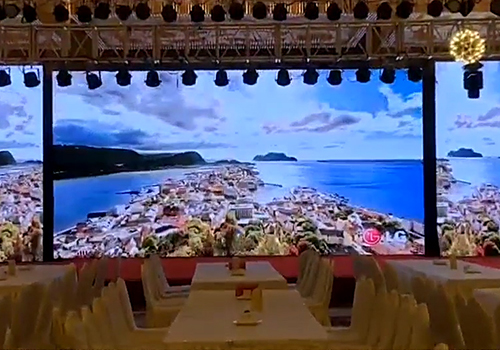 機(jī)械開(kāi)合屏太貴——把LED屏直接貼在普通開(kāi)合門(mén)可行？